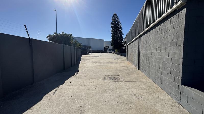 To Let commercial Property for Rent in Epping Western Cape